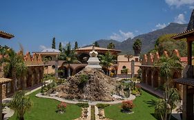 La Buena Vibra Retreat&Spa Hotel